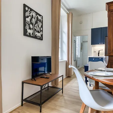Moliere - Bel Pour 4 Apartment
